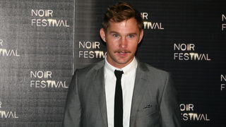 Zadar, 200811.
U Maraschino baru zapoceo je Nior festival. Festival je otvoren hrvatskom premijerom kratkometraznog filma ‘Mind Games’ redatelja Gavina Bonda. U filmu glume hrvatski top model Helena Sopar i Brian Geraghty (poznat po ulozi u Oscarom nagra Zadar, 200811.
U Maraschino baru zapoceo je Nior festival. Festival je otvoren hrvatskom premijerom kratkometraznog filma ‘Mind Games’ redatelja Gavina Bonda. U filmu glume hrvatski top model Helena Sopar i Brian Geraghty (poznat po ulozi u Oscarom nagra