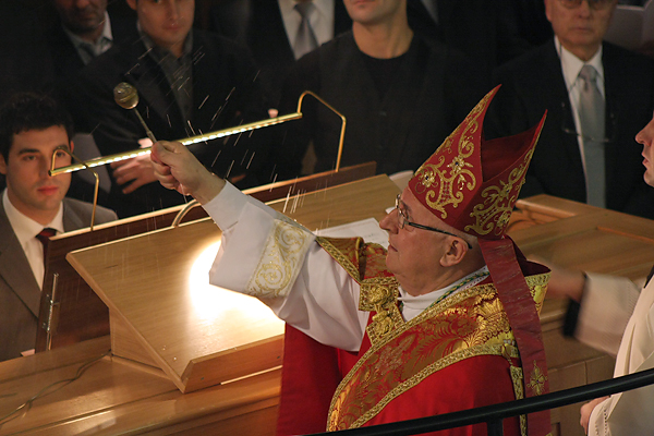 Nadbiskup mons. Ivan Prendža, Foto: Saša Čuka Nadbiskup mons. Ivan Prendža, Foto: Saša Čuka