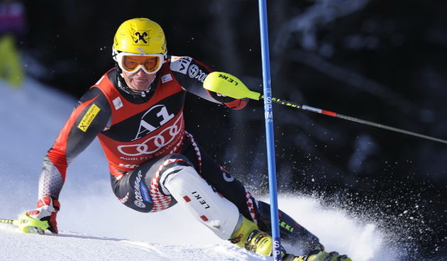Kitzbuhel, 230111. Fis Audi World Cup, Svjetski skijaski kup u Kitzbuhelu, slalomska utrka, koja se ujedno racuna za klasicnu kombinaciju sa jucerasnjim spustom na Streifu.  Na slici: Ivica Kostelic hrvatski skijas na stazi. Foto: Drago Sopta / CROPIX