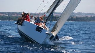 Image 988963 (auto) Image 988963 (auto)