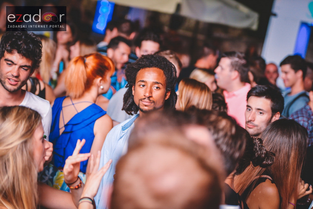 Saturday Night with DJ Dizzy @ Svarog Bar