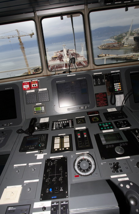 Rijeka, 251011.
U rijeckom brodogradilistu 3. maj danas je Tankerska plovidba Zadar preuzela tanker Vinjerac porinut krajem svibnja. Rijec je o drugom istovjetnom tankeru izgradjenom u 3. maju za zadarskog narucitelja. Sluzi za prijevoz nafte, naftnih pre Rijeka, 251011.
U rijeckom brodogradilistu 3. maj danas je Tankerska plovidba Zadar preuzela tanker Vinjerac porinut krajem svibnja. Rijec je o drugom istovjetnom tankeru izgradjenom u 3. maju za zadarskog narucitelja. Sluzi za prijevoz nafte, naftnih pre