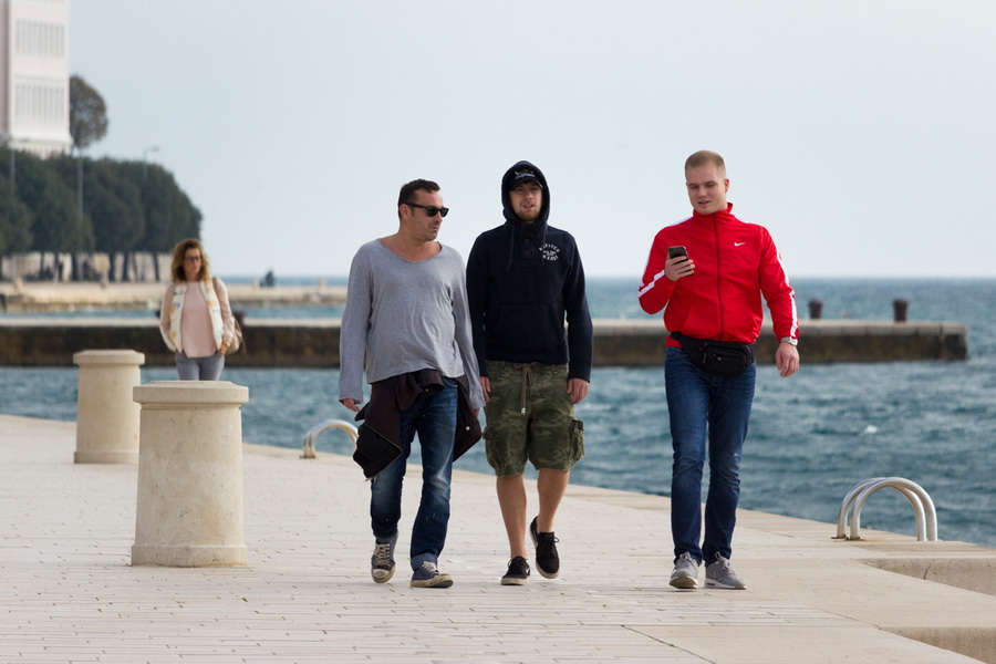 Đir po gradu 22. studenog 2016. Foto: Bojan Bogdanić Đir po gradu 22. studenog 2016. Foto: Bojan Bogdanić