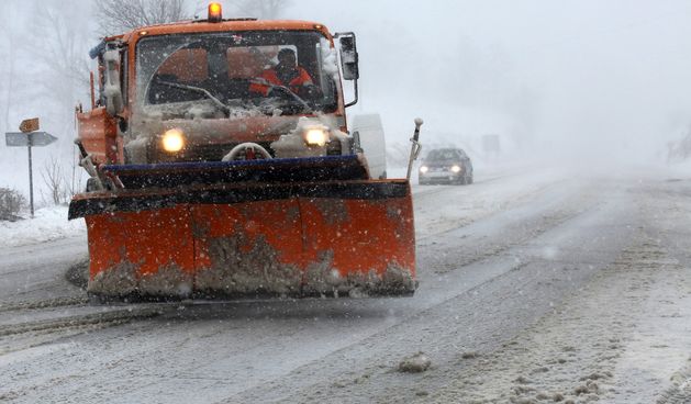 Ralice na prometnicama: prvi veći ovosezonski snijeg otežava promet Gorskim kotarom