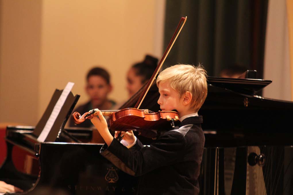 Predbožićni koncert glazbene škole sv. Benedikta, foto: Iva Perinčić Predbožićni koncert glazbene škole sv. Benedikta, foto: Iva Perinčić