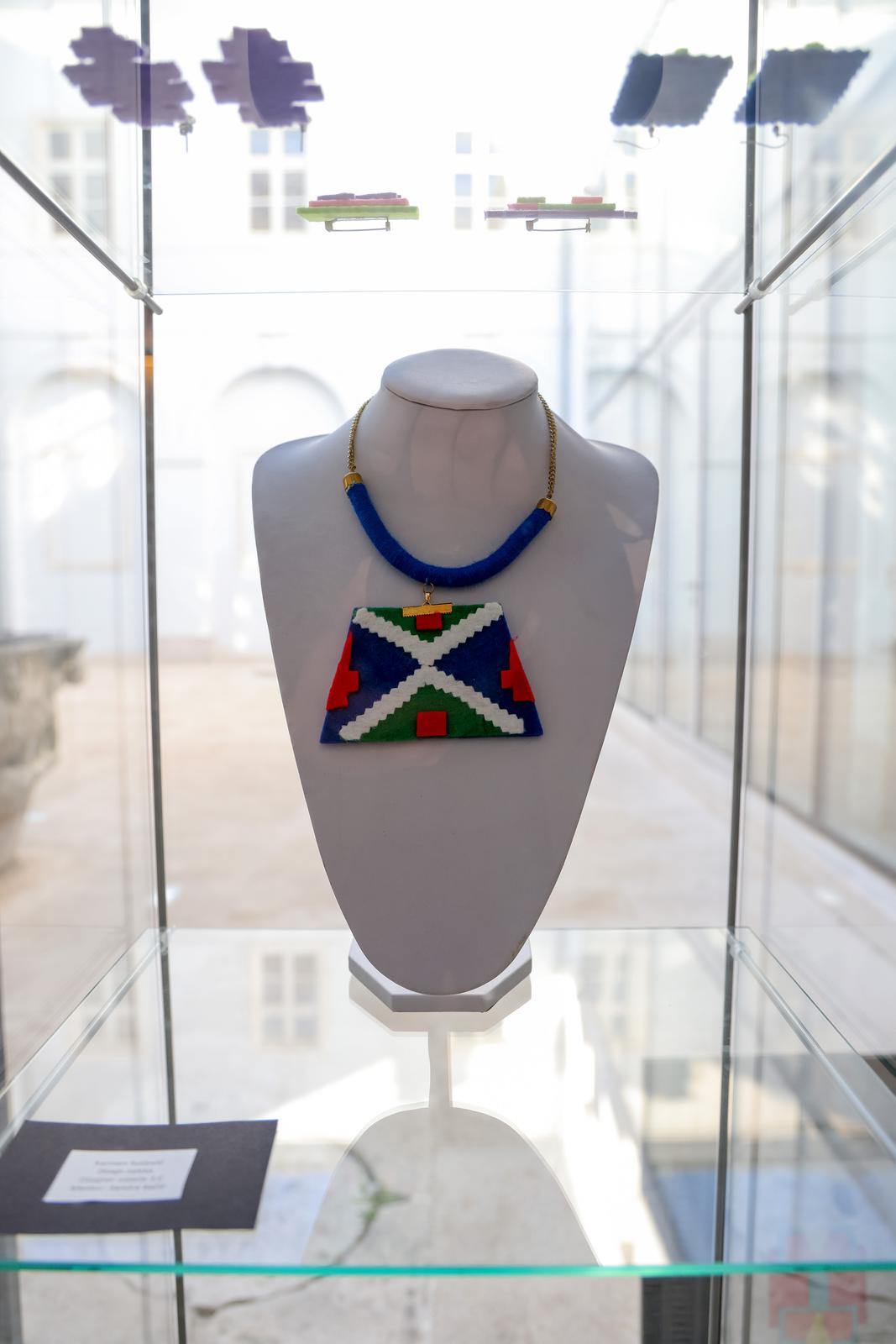 Kneževa palača: Otvorena izložba “Ornamentika sjeverne Dalmacije” Kneževa palača: Otvorena izložba “Ornamentika sjeverne Dalmacije”