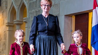 8. Međunarodni festival čipke u Pagu obilježila je modna revija i nastup klape Sol