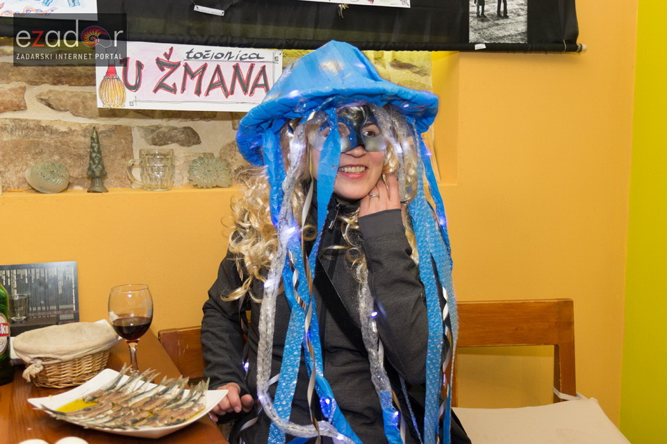 Cafe bar Doma: Povratak u Dolinu ćupova Cafe bar Doma: Povratak u Dolinu ćupova