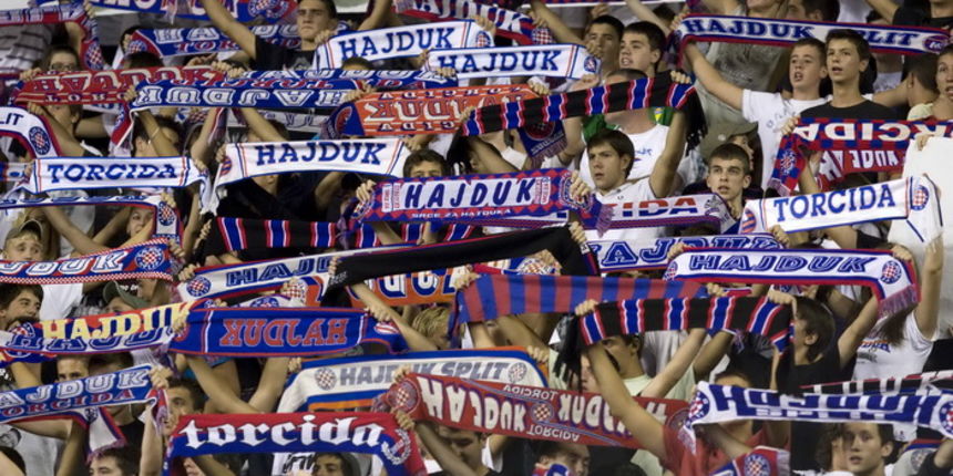 Split, 250911.
Gradski stadion Poljud.
Utakmica 1.HNL-a izmedju Hajduka i Slaven Belupa.
Na fotografiji: Torcida.
Foto: Ante Cizmic / CROPIX