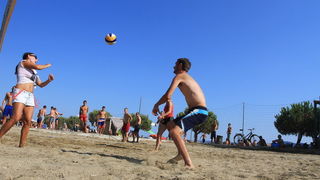 Na plaži Punta u Bibinjama održan 6. Memorijalni turnir u odbojci na pijesku za Tomislav Sikirića – Siku. Foto: Leo Banić Na plaži Punta u Bibinjama održan 6. Memorijalni turnir u odbojci na pijesku za Tomislav Sikirića – Siku. Foto: Leo Banić