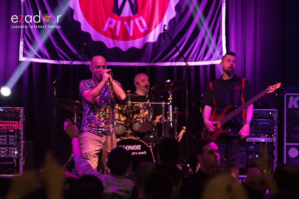 Hladno pivo @ Arsenal Zadar Hladno pivo @ Arsenal Zadar