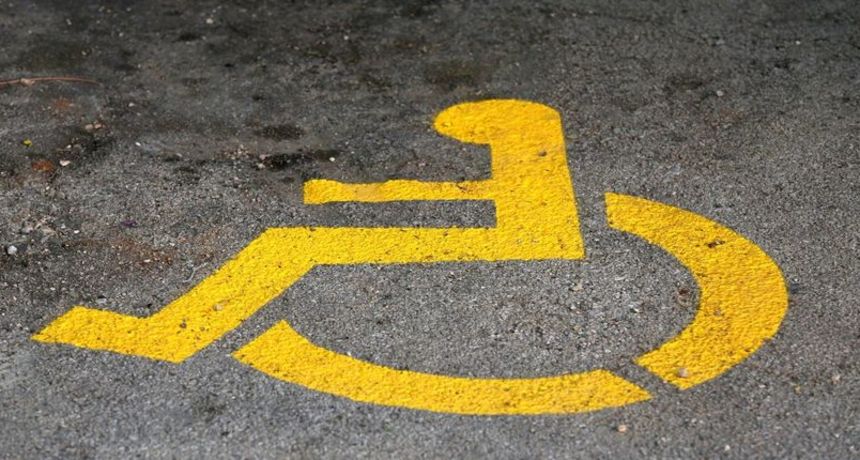 invalidi parking invalidsko mjesto invalid invalidi parking invalidsko mjesto invalid