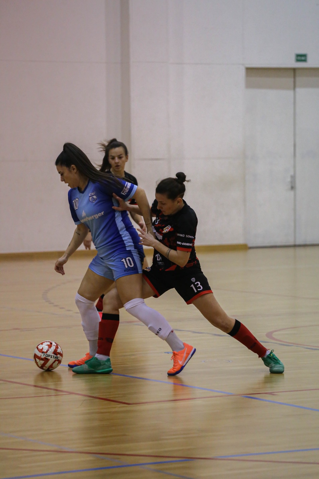 Futsal Super chicks – MC PLUS 2:5 Futsal Super chicks – MC PLUS 2:5