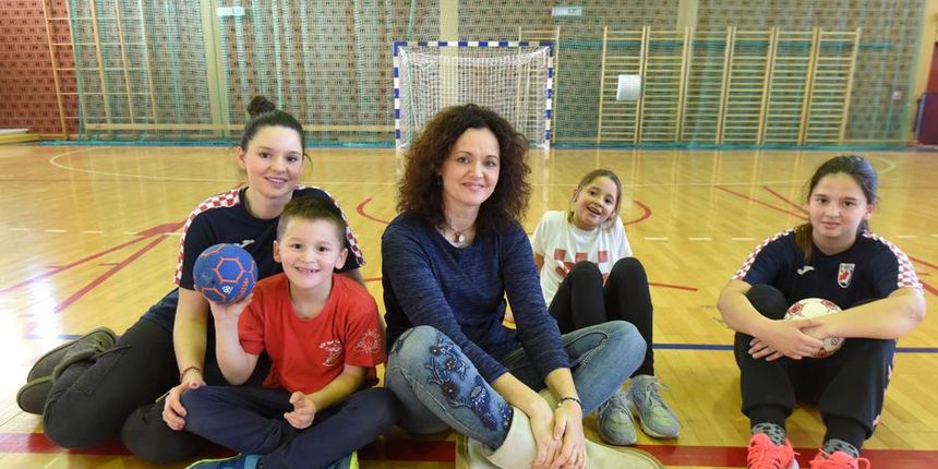 Rukometna obitelj Kadija