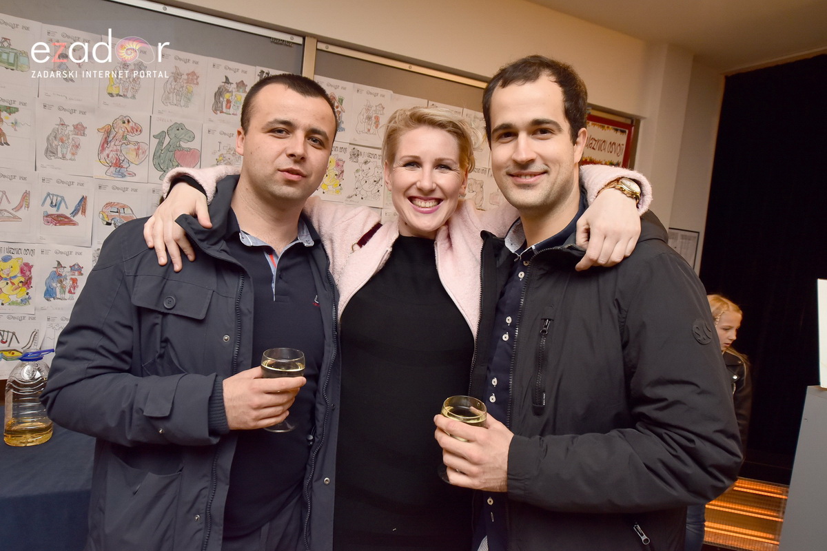 Premijera predstave “Nikome pravo” u Kazalištu lutaka Zadar Premijera predstave “Nikome pravo” u Kazalištu lutaka Zadar