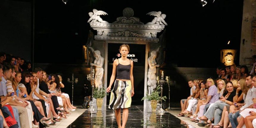 Image 1175229 (auto)