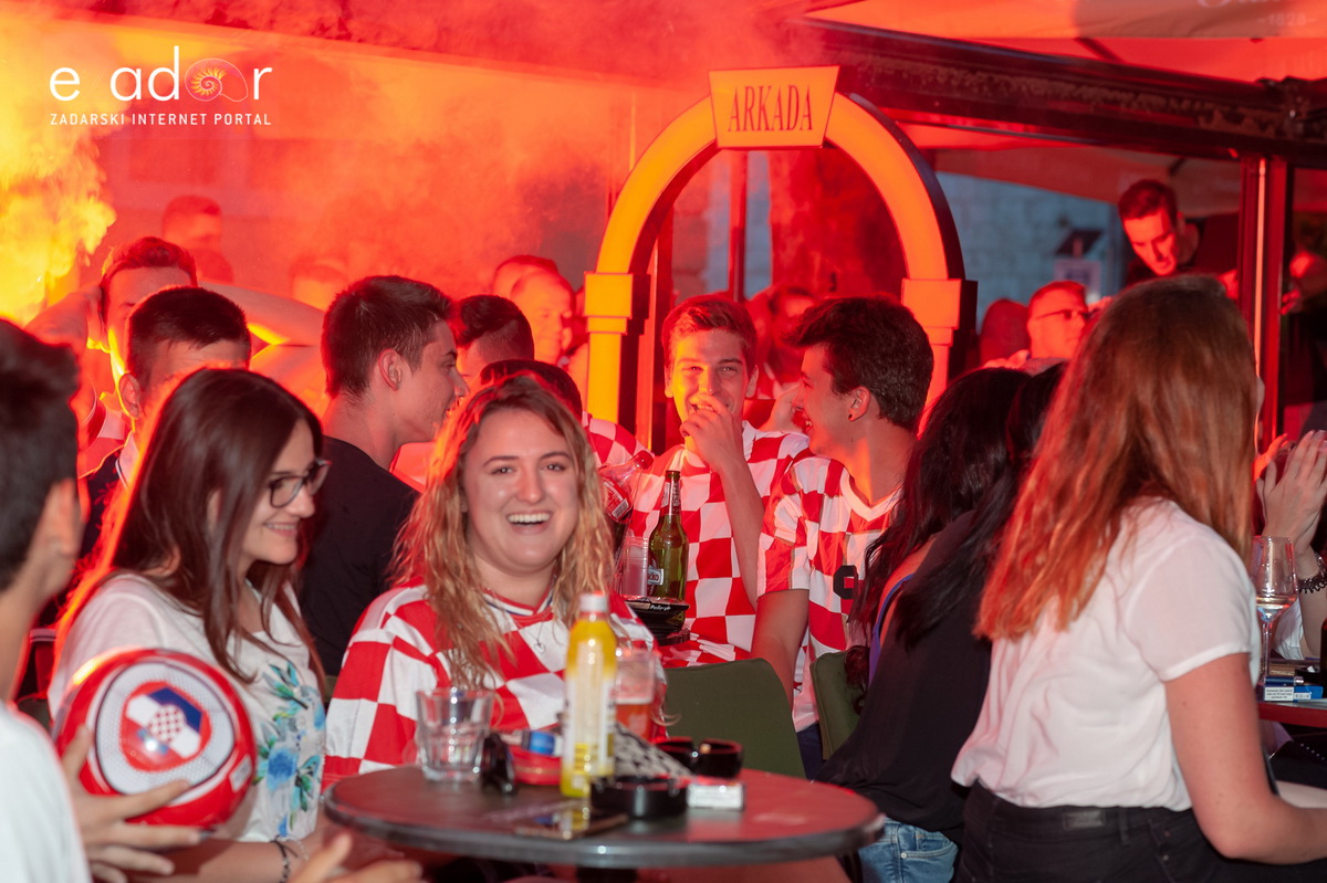 Zadar je gorio: Velika fešta nakon plasmana Vatrenih u polufinale Svjetskog prvenstva