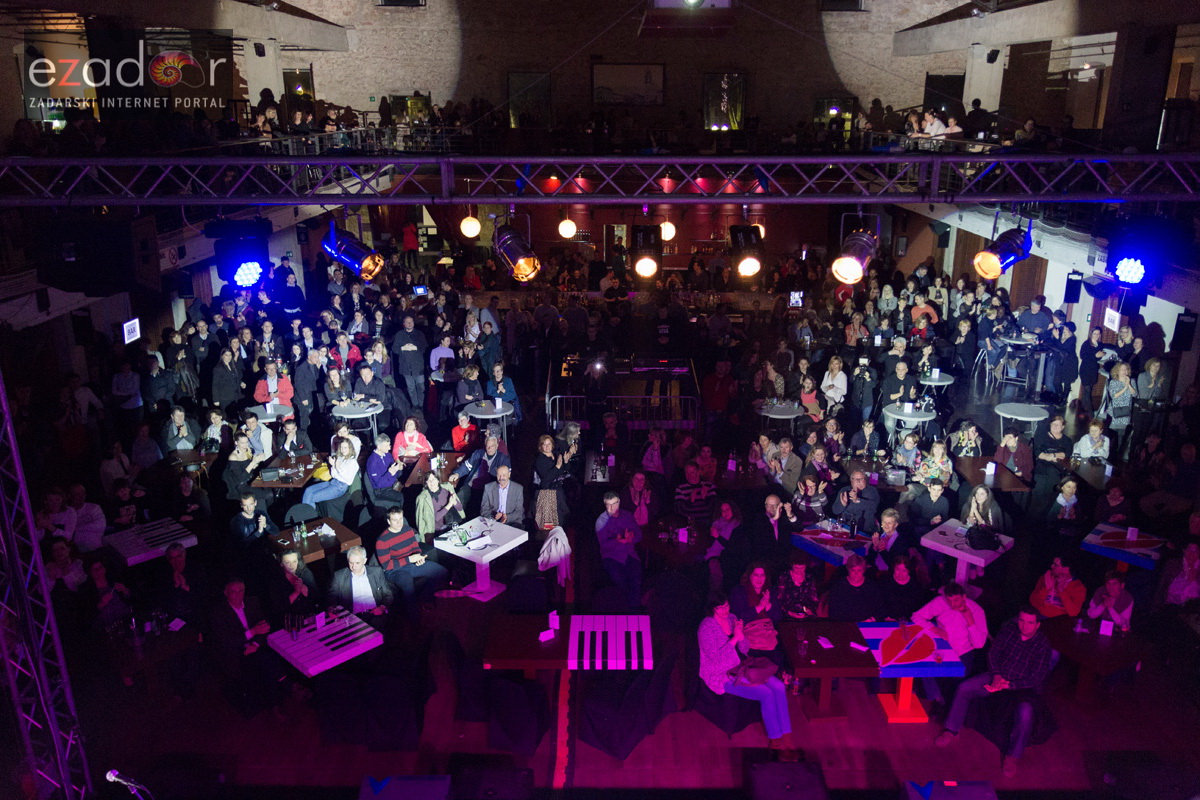 Humanitarni koncert “Klape s ljubavlju” u zadarskom Arsenalu