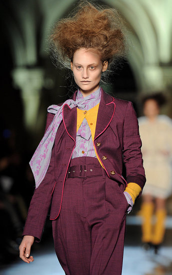 Vivienne Westwood Red Label, Jesen 2010.  (www.coutorture.com)