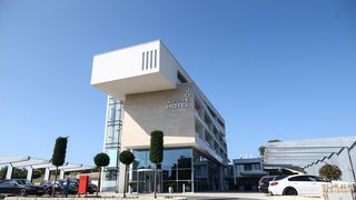 Novalja: Luksuzni Hotel Joel vlasnika Dejana Lovrena Novalja: Luksuzni Hotel Joel vlasnika Dejana Lovrena