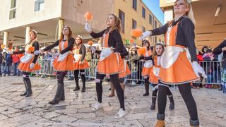 Zadarski karneval 2018: Povorka maškaranih skupina gradskim ulicama Zadarski karneval 2018: Povorka maškaranih skupina gradskim ulicama