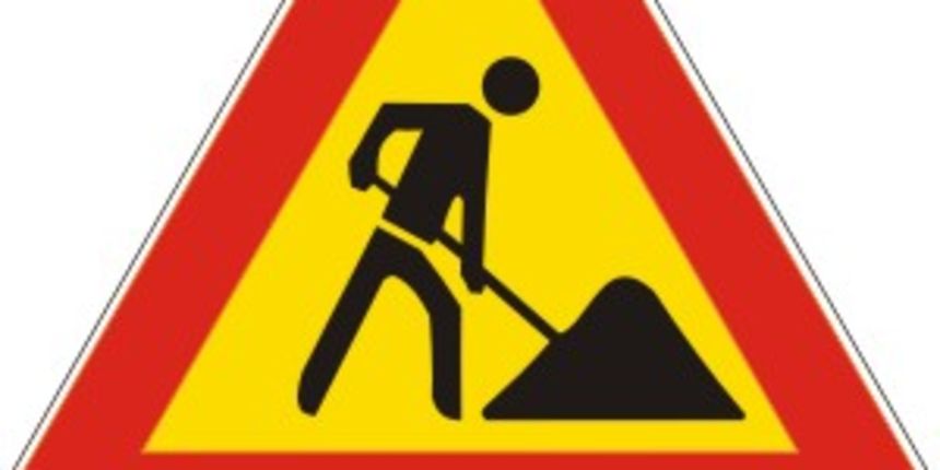Radovi na cesti – prometni znak Radovi na cesti – prometni znak