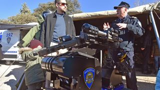 Otvorena izložba vojne opreme, oružja i vozila na zadarskoj rivi