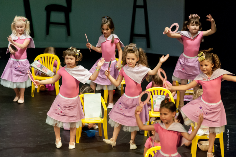 Gesta u HNK Zadar: “Odgojoj 2 (pubertet uzvraća)”