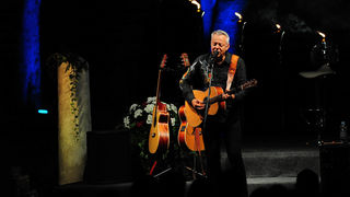Gitaristički virtuoz Tommy Emmanuel održao fenomenalan koncert u Perivoju Vladimira Nazora. Foto: Nenad Marčev Gitaristički virtuoz Tommy Emmanuel održao fenomenalan koncert u Perivoju Vladimira Nazora. Foto: Nenad Marčev