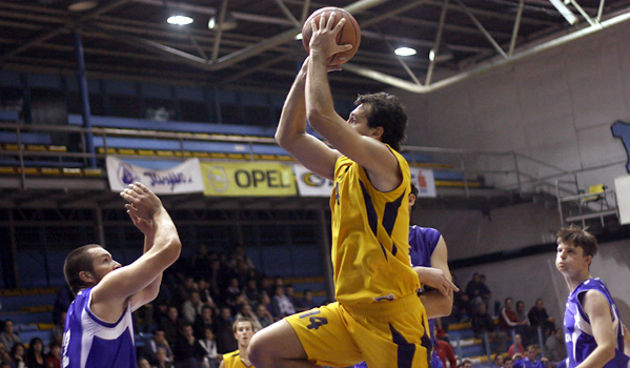 KK Poličnik – KK Jazine, Foto: Saša Čuka