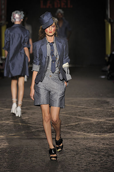 Viviene Westvood kolekcija proljeće/ljeto 2012.