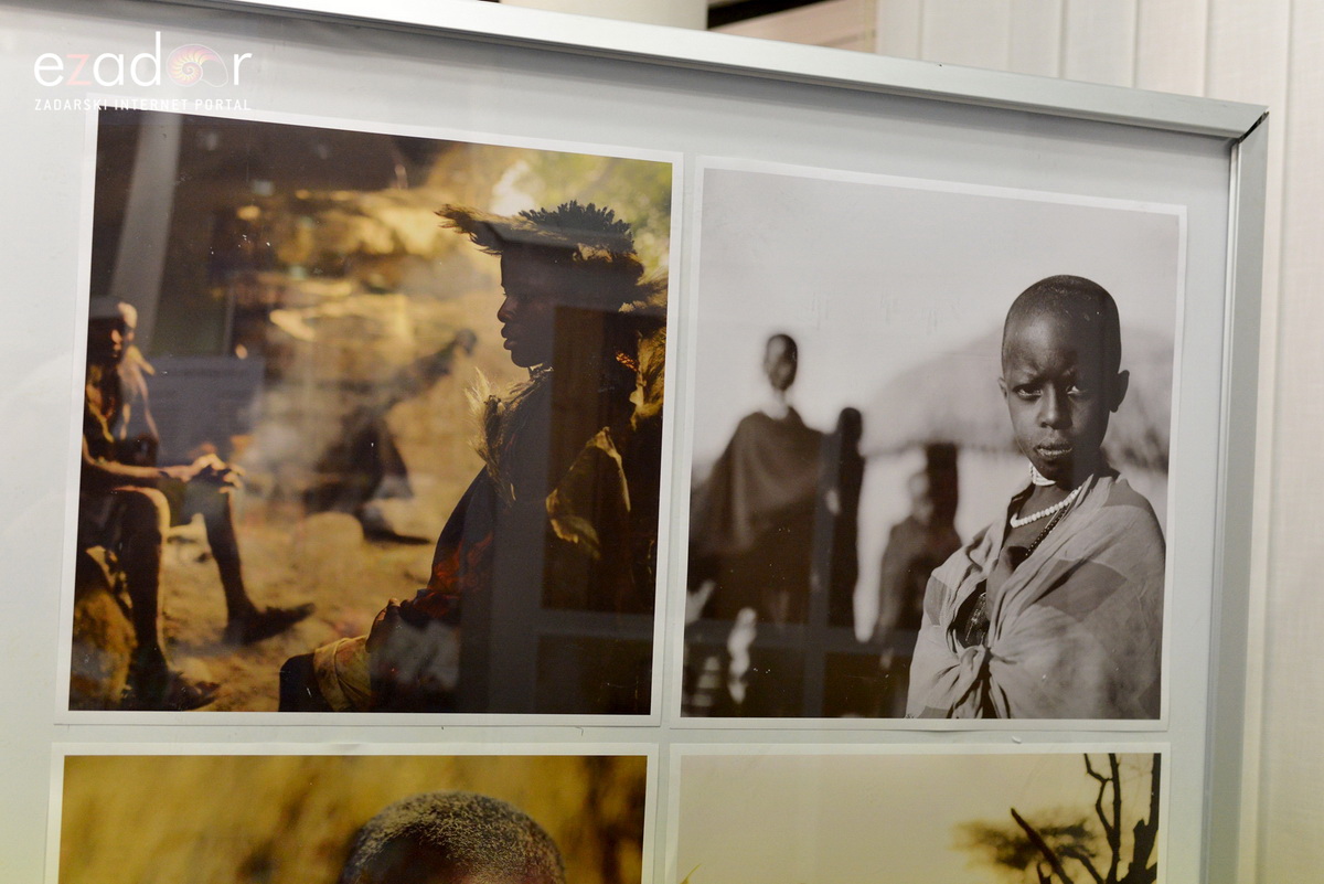 Gradska knjižnica Zadar: Otvorenje izložbe fotografija “Afrika na kvadrat” autora Filipa Brale Gradska knjižnica Zadar: Otvorenje izložbe fotografija “Afrika na kvadrat” autora Filipa Brale