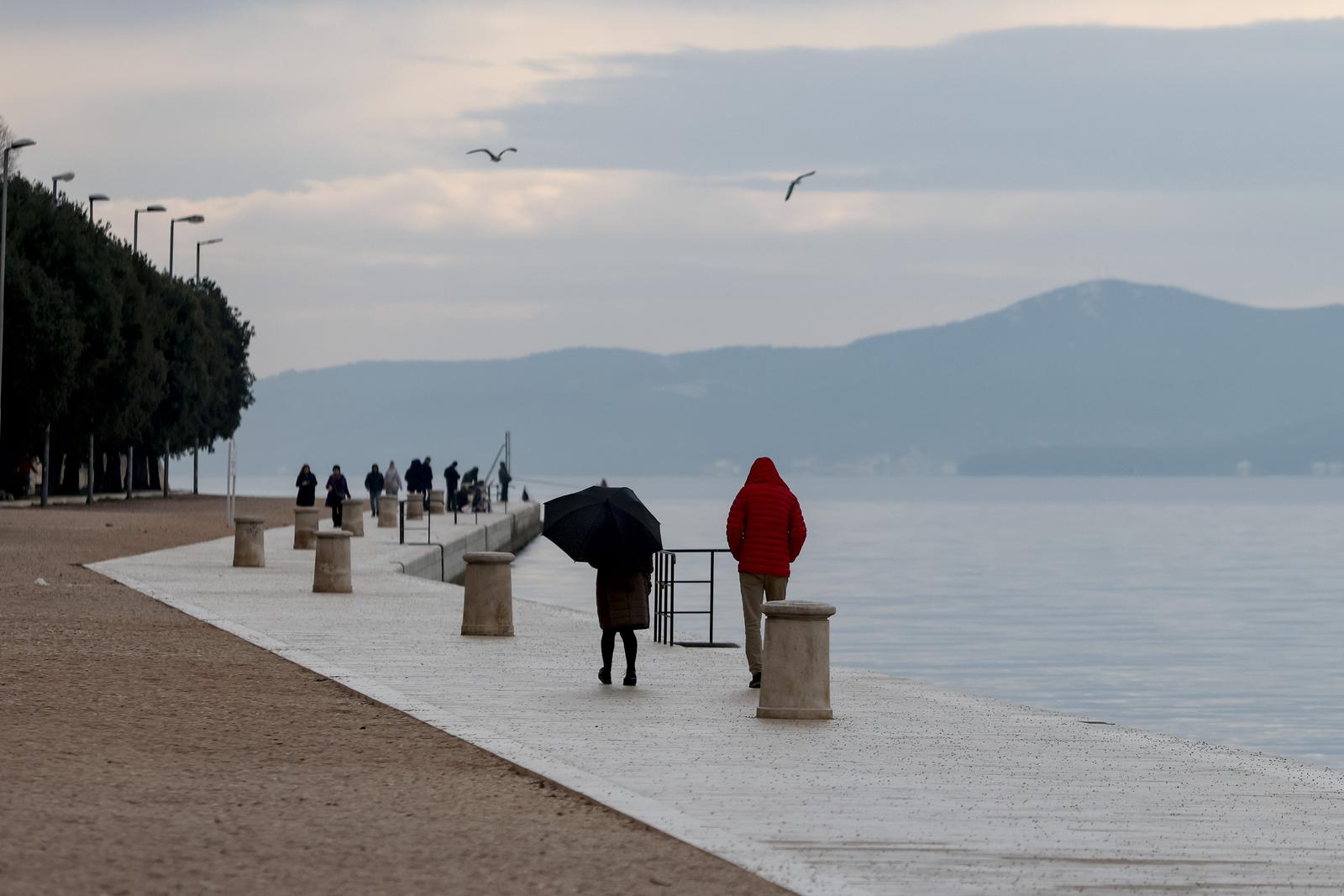 Oblačna nedjelja u Zadru