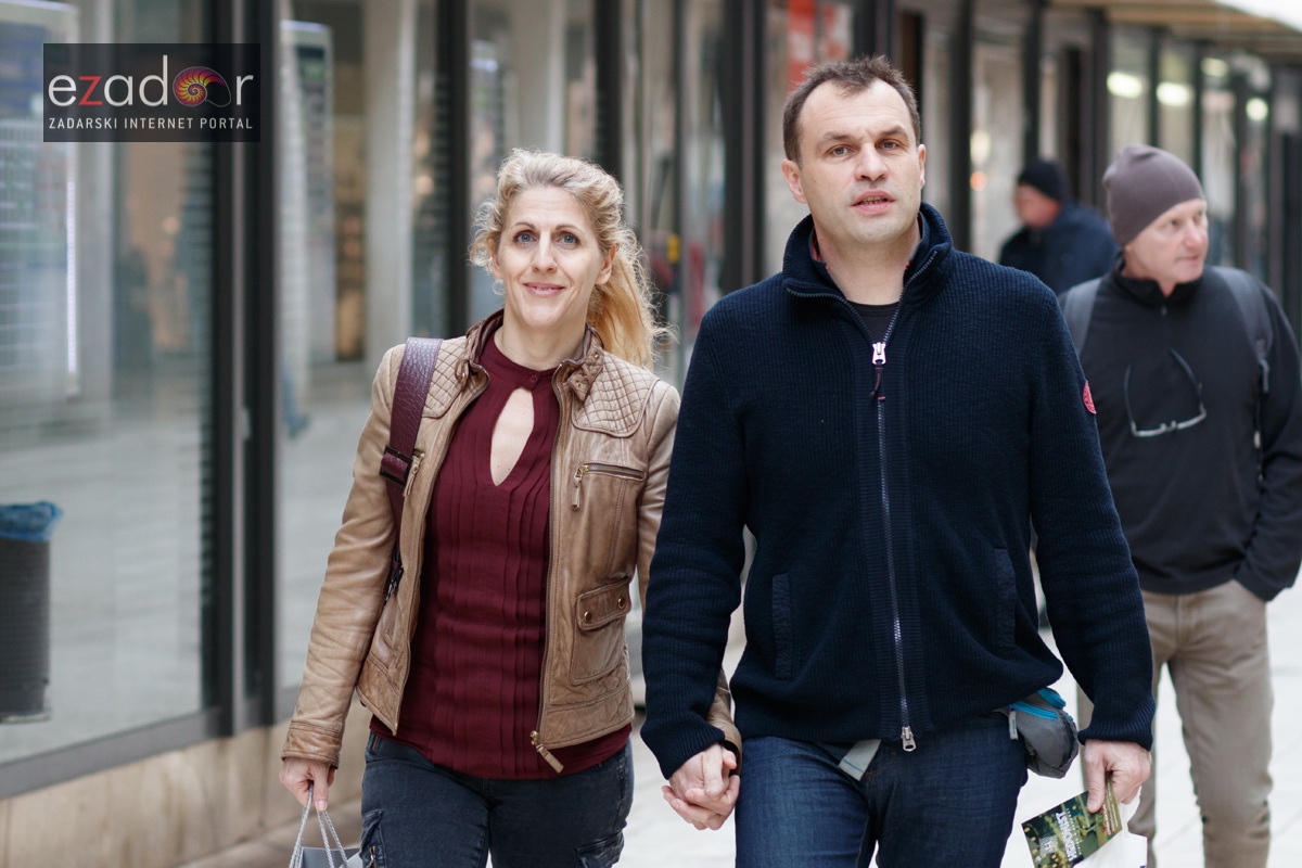 Đir po gradu, subotnja špica 31. ožujka 2018. Đir po gradu, subotnja špica 31. ožujka 2018.