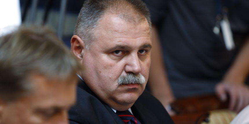 Zagreb, 100909.
Vlada.
Banski dvori.
Redovita sjednica Vlade.
Na slici: Ivan Suker ministar financija.
Foto: Goran Mehkek / CROPIX Zagreb, 100909.
Vlada.
Banski dvori.
Redovita sjednica Vlade.
Na slici: Ivan Suker ministar financija.
Foto: Goran Mehkek / CROPIX