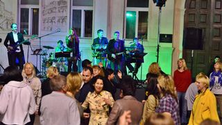 FIMBA After party na Narodnom trgu uz bend Songbusters FIMBA After party na Narodnom trgu uz bend Songbusters