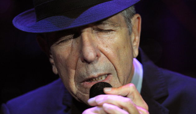 Zagreb, 250710.
Arena Zagreb, Leonar Cohen odrzao je koncert u zagrebu.
Na slici: Leonard Cohen.
Foto: Damir Krajac / CROPIX