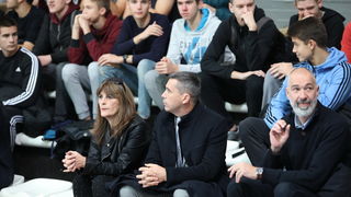 Utakmicom Pomorske i Tehničke škole otvorena košarkaška liga srednjih škola Zadarske županije Utakmicom Pomorske i Tehničke škole otvorena košarkaška liga srednjih škola Zadarske županije