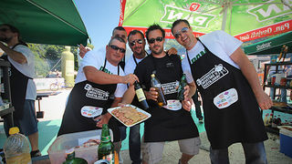 Prvenstvo u roštiljanju na zadarskoj Rivi (foto:Saša Čuka) Prvenstvo u roštiljanju na zadarskoj Rivi (foto:Saša Čuka)