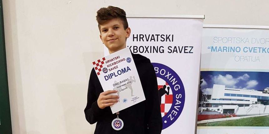 Bino Babac, vice prvak u kickboxingu Bino Babac, vice prvak u kickboxingu