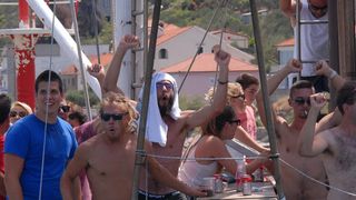 Tunuara 2016 – defile ribarica, spremanje brudeta, demonstracija ribarske vještine i koncert Zorica Kondža. Foto: TZ općine Kali/Adam Vidas Tunuara 2016 – defile ribarica, spremanje brudeta, demonstracija ribarske vještine i koncert Zorica Kondža. Foto: TZ općine Kali/Adam Vidas