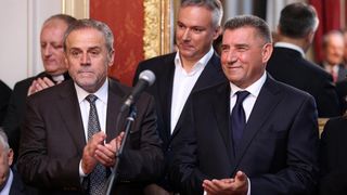 , Zagreb – U Dvercu je odrzana dodjela povelje pocasnog gradjanina Zagreba generalu Anti Gotovini. Photo: Anto Magzan/PIXSELL , Zagreb – U Dvercu je odrzana dodjela povelje pocasnog gradjanina Zagreba generalu Anti Gotovini. Photo: Anto Magzan/PIXSELL