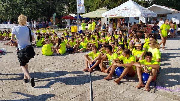 Sasvim osoban doživljaj – 10. dm Millennium Jump sa zadarske rive. Foto: Mladen Malik Barba Sasvim osoban doživljaj – 10. dm Millennium Jump sa zadarske rive. Foto: Mladen Malik Barba