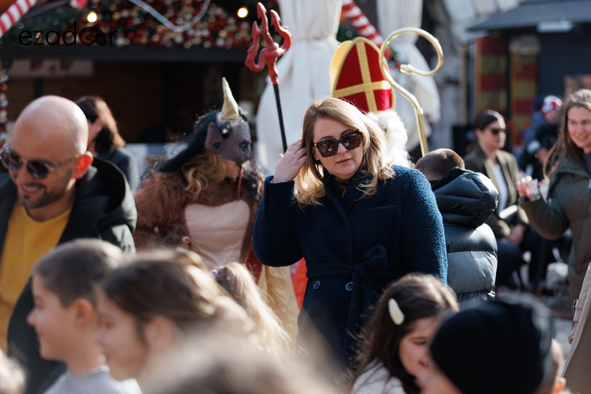 Đir po gradu, subotnja špica 25. studenog 2023. Đir po gradu, subotnja špica 25. studenog 2023.