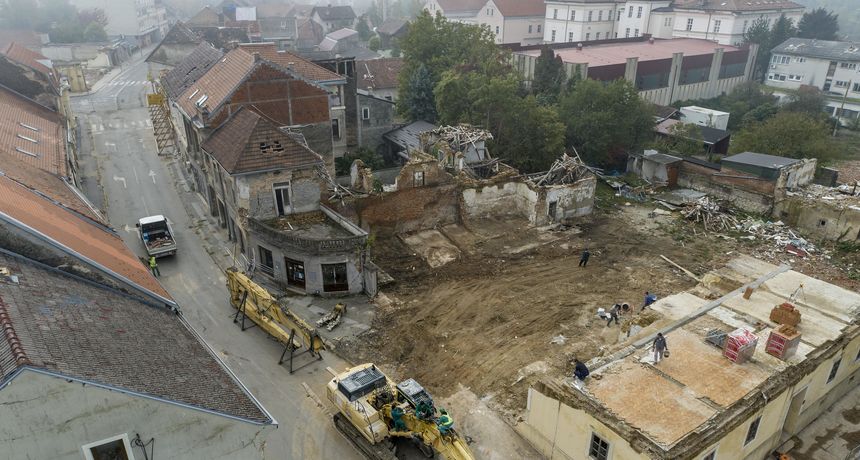 Petrinja, obnova, potres Petrinja, obnova, potres