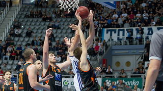 A-1 liga za prvaka, 4. kolo: KK Zadar – GKK Šibenik 101-64, Foto: Kristijan Orlić A-1 liga za prvaka, 4. kolo: KK Zadar – GKK Šibenik 101-64, Foto: Kristijan Orlić