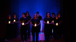 Igrajmo se: Zabranjeno mlađima od 15 strana A