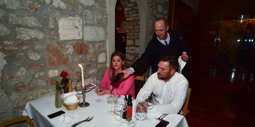 Sommelier Zrno birao vrhunska vina, a chef Began oduševio novim menijem restorana Foša