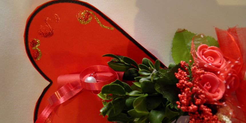 Valentinovo, cvijetni aranžman Valentinovo, cvijetni aranžman