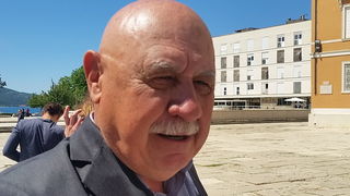 Marijan Tomac. 18. Dani masline: Dodjela nagrada u Gradskoj loži i Maslinarskli marendin na Forumu Marijan Tomac. 18. Dani masline: Dodjela nagrada u Gradskoj loži i Maslinarskli marendin na Forumu